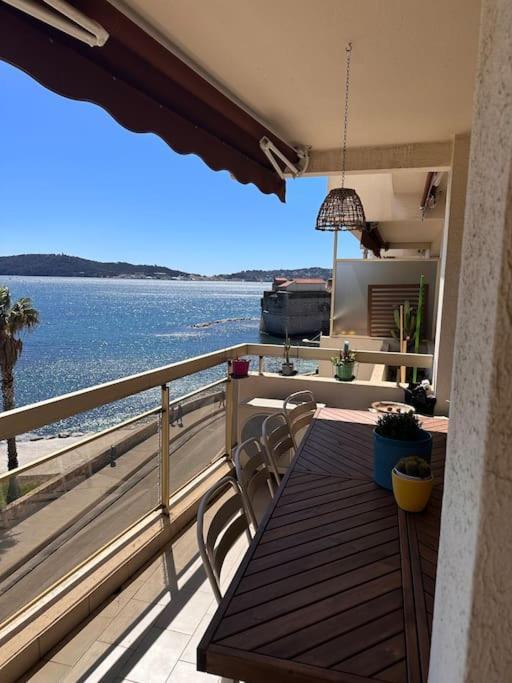 Appartement Panoramique Sur Mer Tulon Zewnętrze zdjęcie