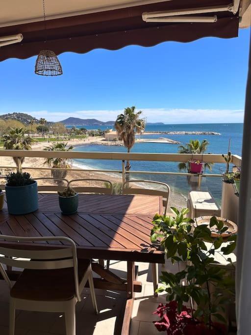 Appartement Panoramique Sur Mer Tulon Zewnętrze zdjęcie